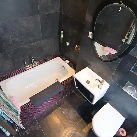 Studios Bed & Breakfast - Le Jardin De Montmartre Bed & Breakfast Paris