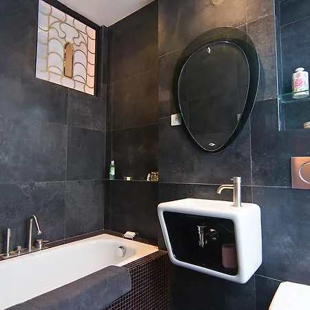 Bed & Breakfast Studios Bed & Breakfast - Le Jardin De Montmartre 3*