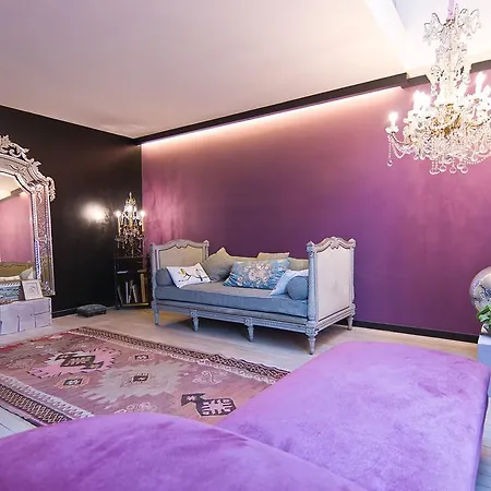 Studios Bed & Breakfast - Le Jardin De Montmartre 3*