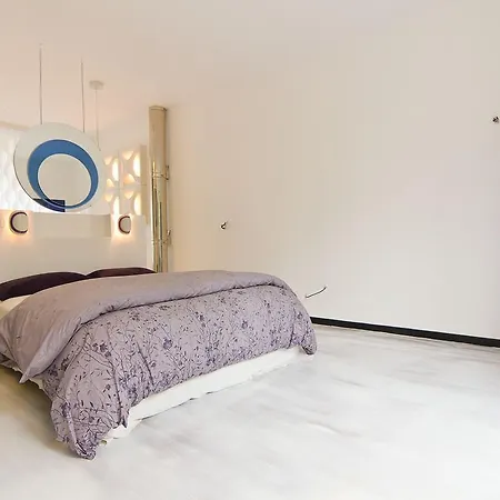 Studios Bed & Breakfast - Le Jardin De Montmartre 3* Paris