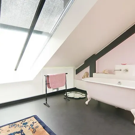 Studios Bed & Breakfast - Le Jardin De Montmartre
