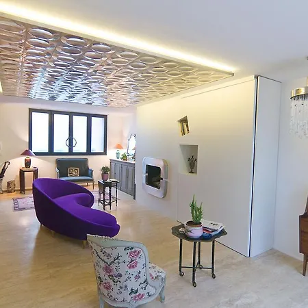 Studios Bed & Breakfast - Le Jardin De Montmartre Bed & Breakfast 3*
